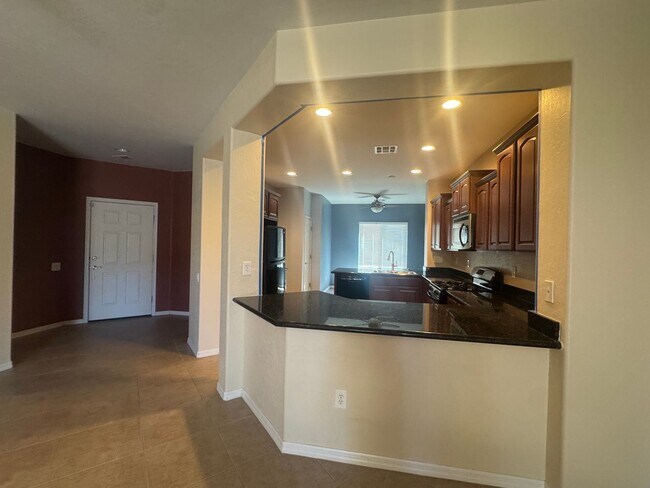 Foto del edificio - 1 story, 3br, 3bth, 2cg, Aliante Community,