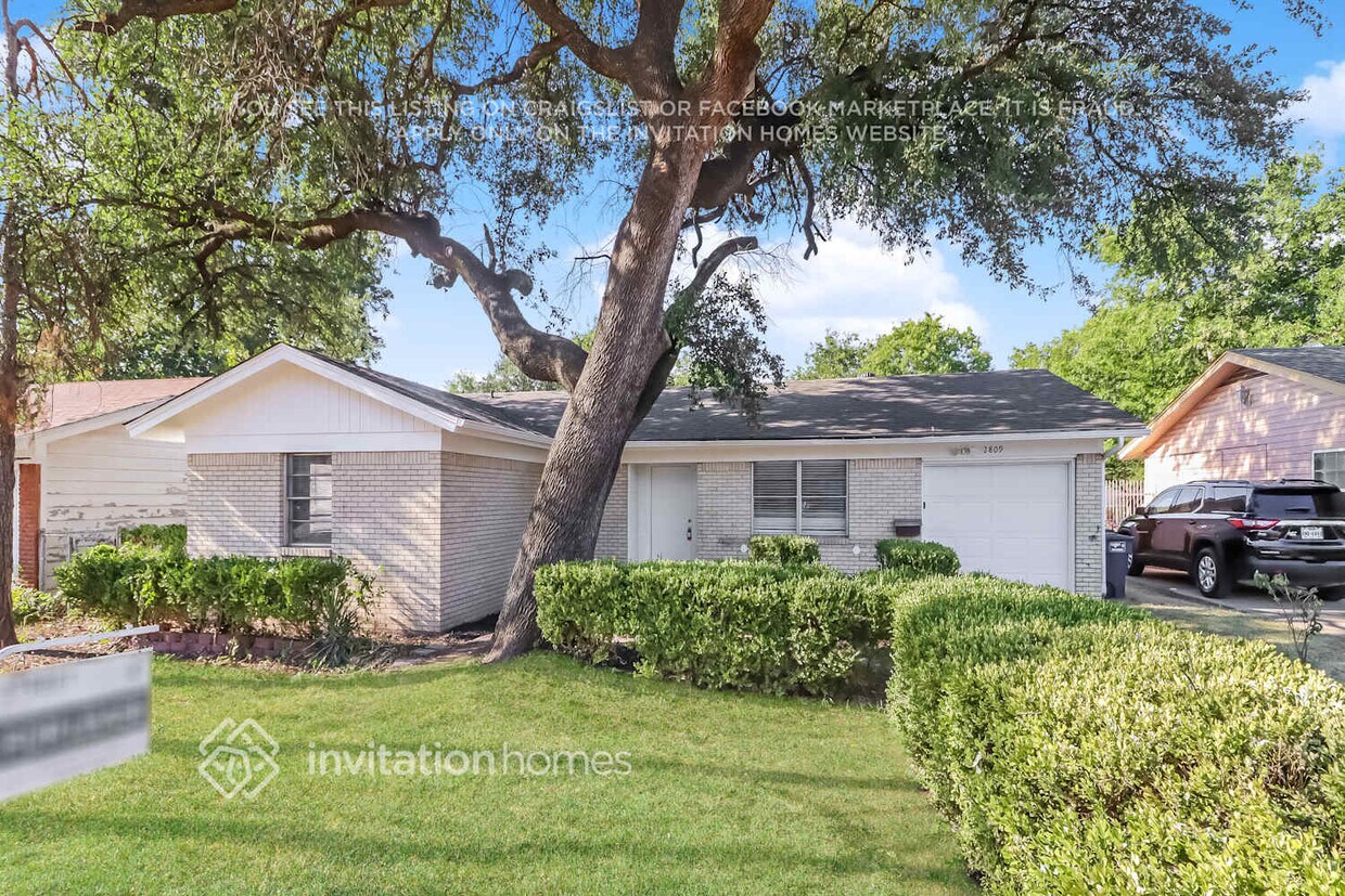 Foto principal - 2809 W Boyce Ave