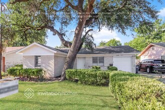 Building Photo - 2809 W Boyce Ave