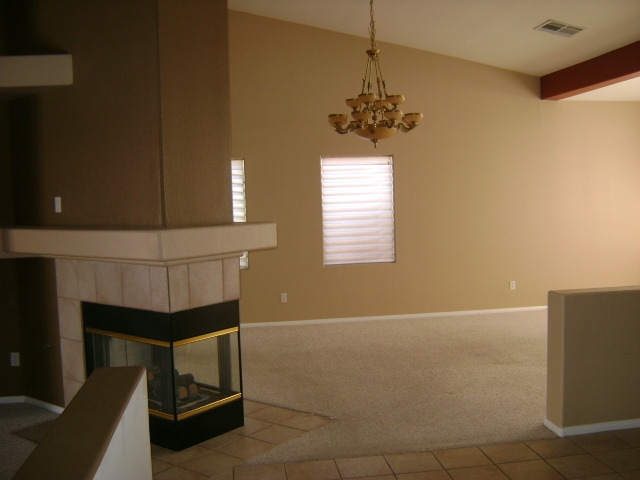 Building Photo - SINGLE STORY POOL AND SPA HOME IN GREEN VALLEY AREA