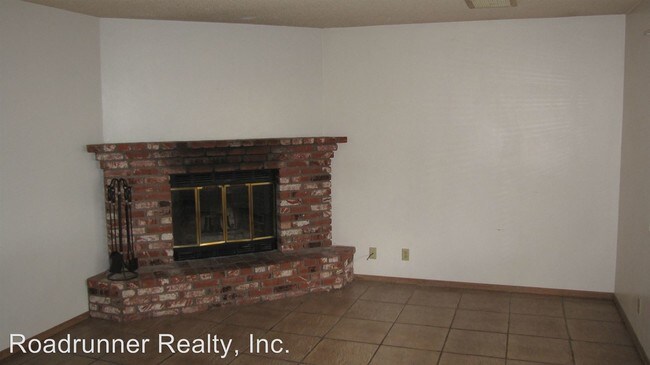 Foto del edificio - 3 br, 2 bath House - 6216 Morongo