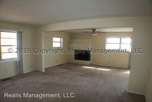 Building Photo - 4534 E 49th St