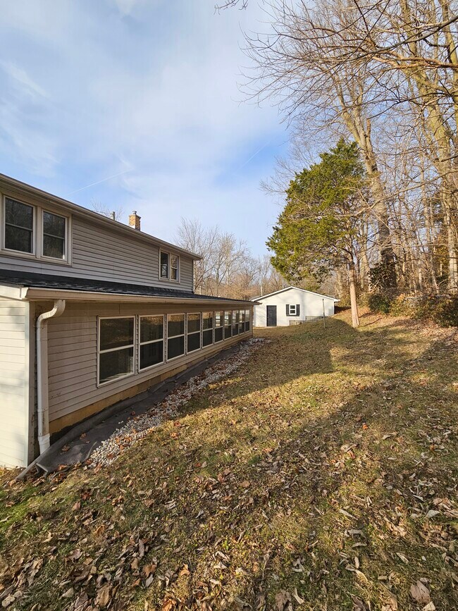 Lado de la casa - 310 Green St