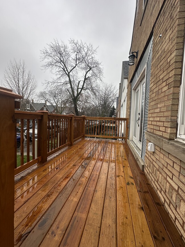 Building Photo - 3002 S Homan Ave