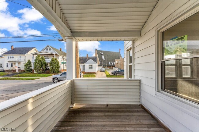 Foto del edificio - 4952 E 106th St