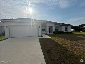 Building Photo - 1017 NW 37th Ave