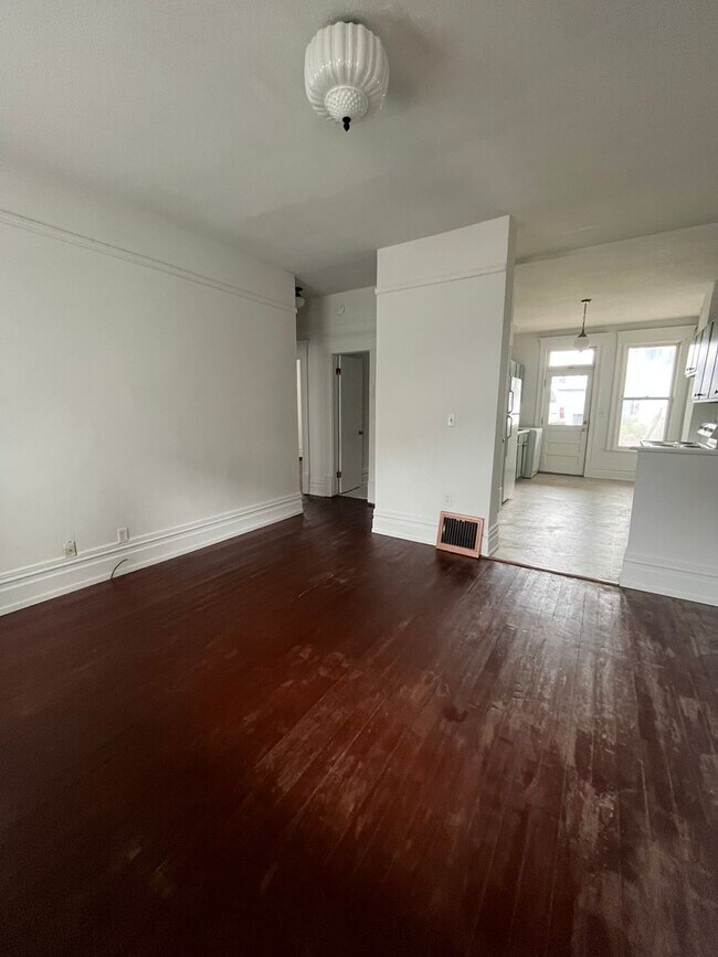 Foto del edificio - 716 W Quartz St