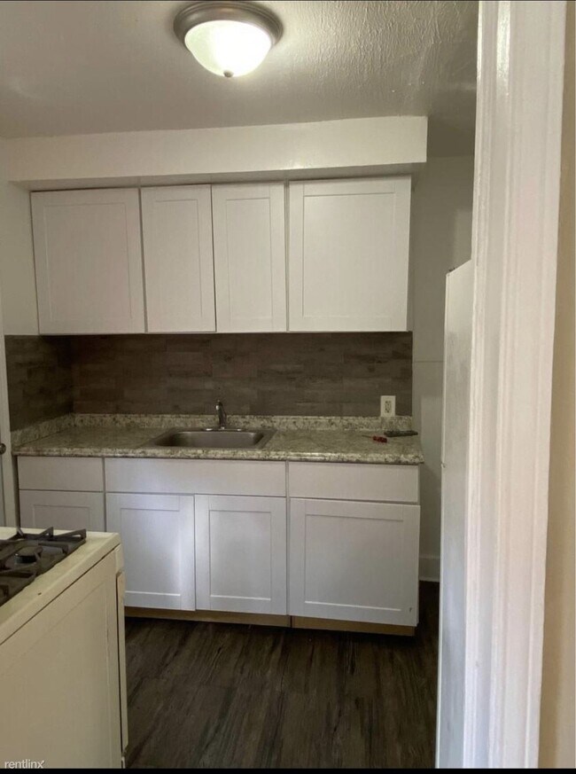 Foto del edificio - 2 br, 1 bath House - 20229 Meyers Rd Meyers