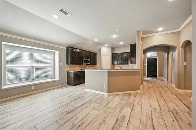 Building Photo - 624 Cypress Hill Dr