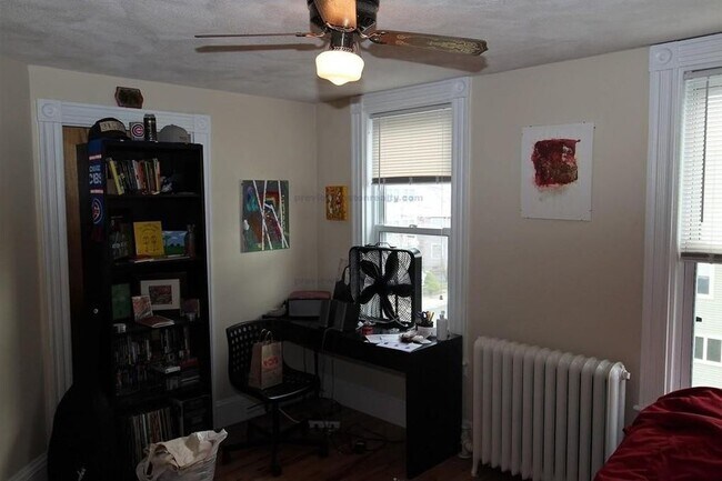 Foto del edificio - 51 Aldie St