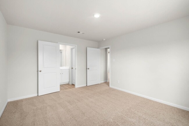 Foto del edificio - 15830 Berry Hl Dr