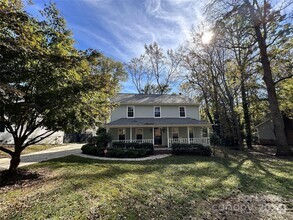 Building Photo - 4624 Crooked Oak Ln