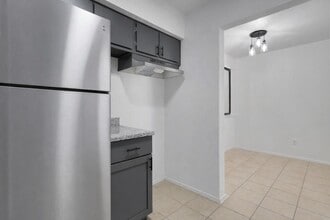 Building Photo - 12610 Ashford Meadow Dr