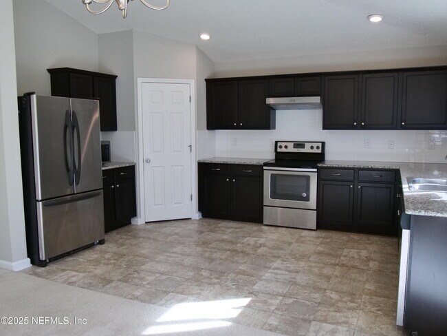 Foto del edificio - 805 Trellis Bay Dr