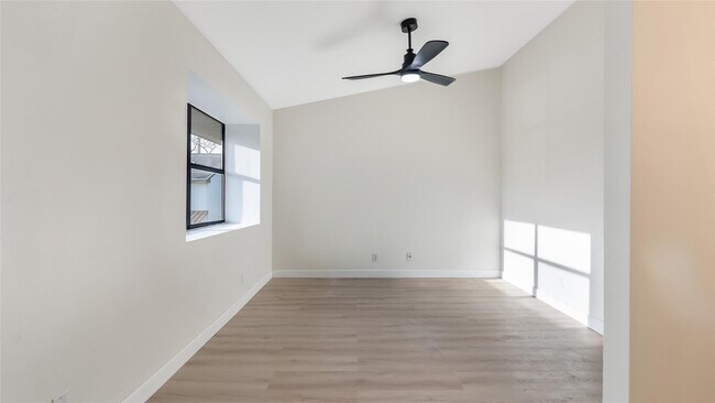 Building Photo - 4979 NW 82nd Ave