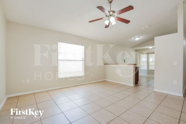 Building Photo - 7452 Little Pond Ct