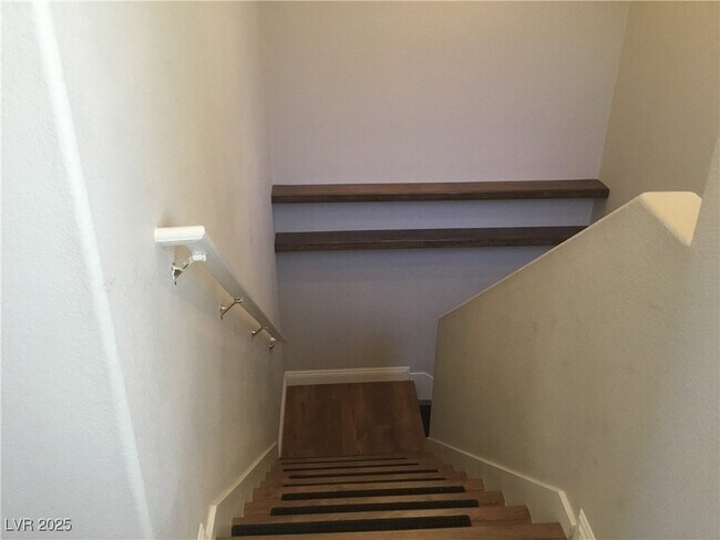 Foto del edificio - 7660 W Eldorado Ln