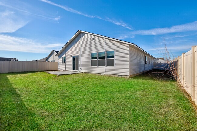 Foto del edificio - 19570 Nanticoke Ave