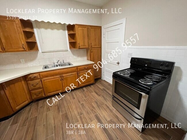 Building Photo - Charming 3 Bed, 1 Bath Single Family Home ...