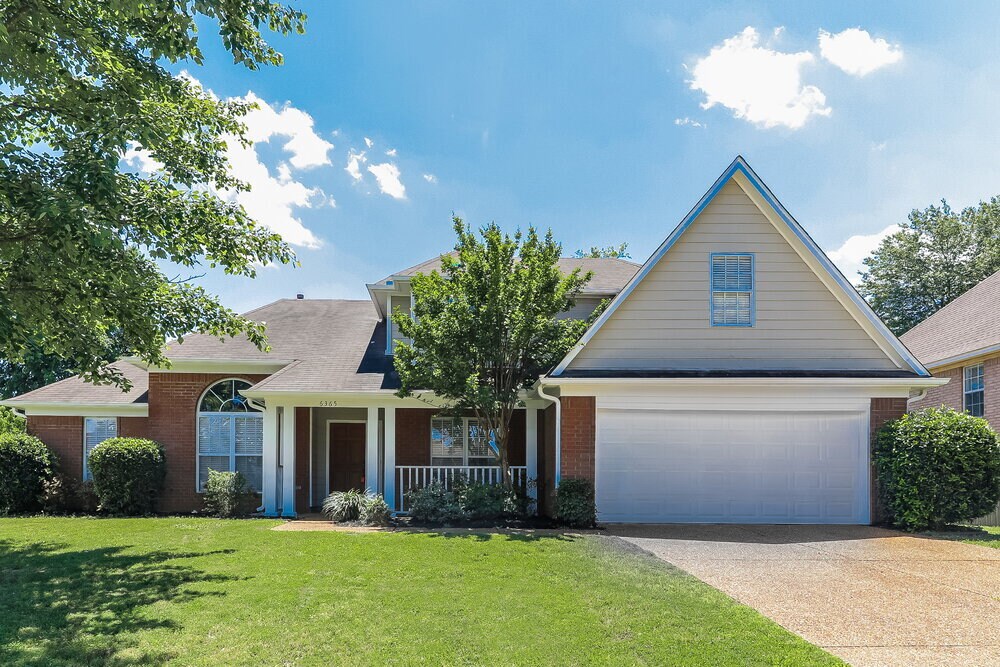 Foto principal - 6365 Gardener Cove
