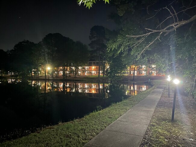 Foto del edificio - 148 E University Dr
