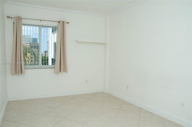 Foto del edificio - 10 Aragon Ave