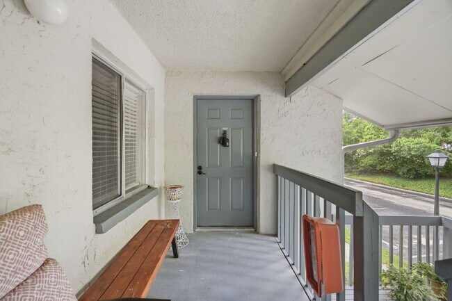 Foto del edificio - Condo For Rent in Largo with TONS OF UPGRADES!