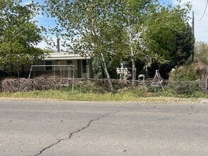 Building Photo - 355 E 400 S