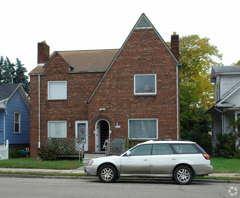 Primary Photo - 407 Ohio Ave