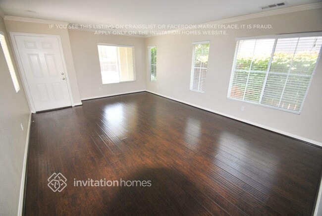 Foto del edificio - 40627 Cartier St