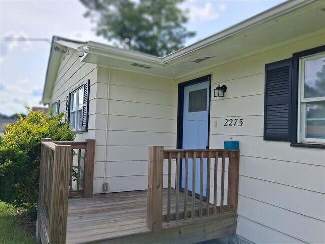 Foto del edificio - 2275 Briarwood Dr SW