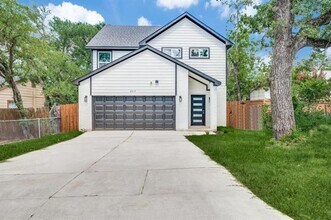Building Photo - 2517 Meaders Ave