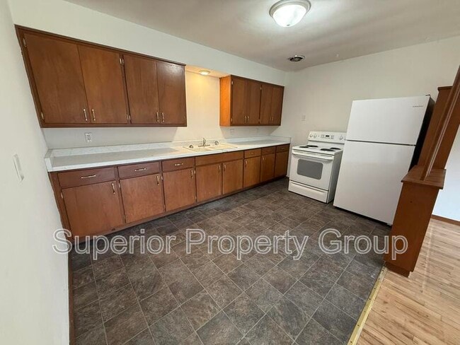 Building Photo - 1723 Blossom Ln
