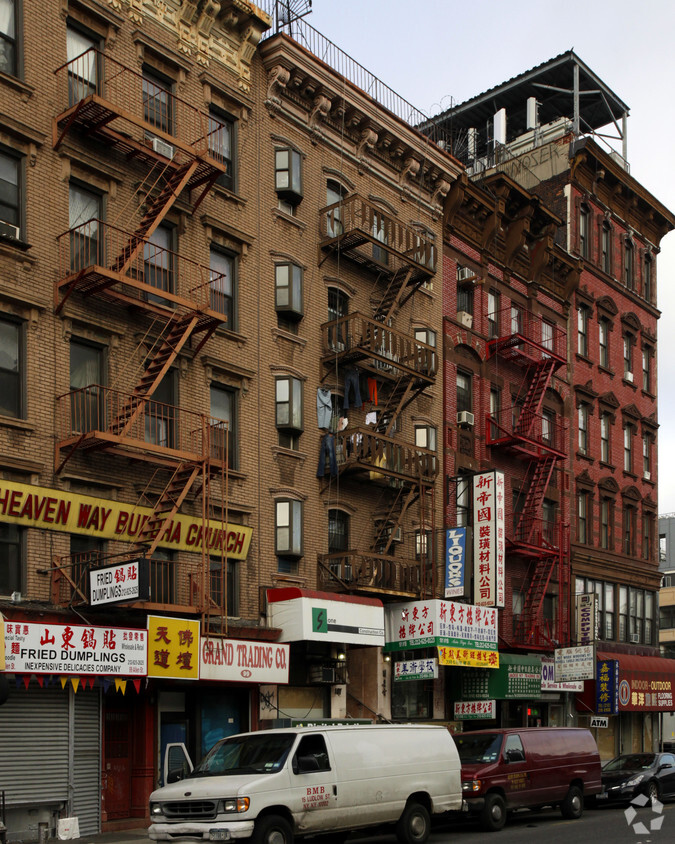 Building Photo - 101 Allen St