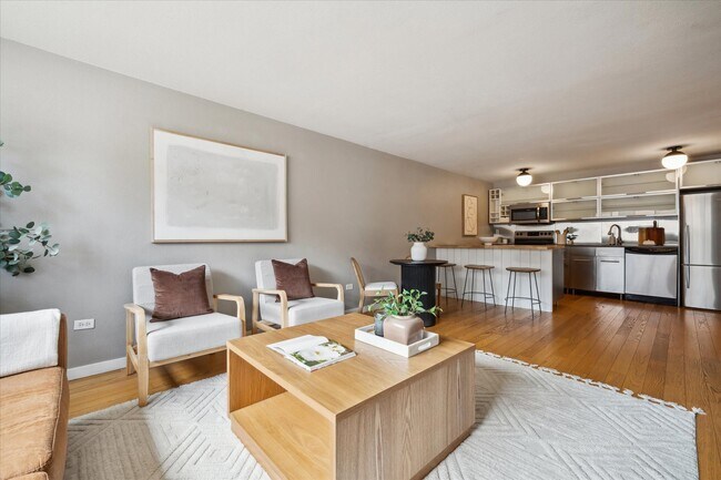 Foto del edificio - 75 N Emerson St