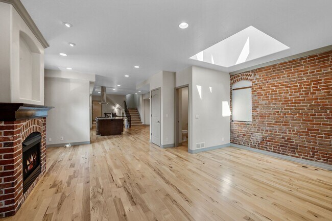 Foto del edificio - 1275 S Clayton St