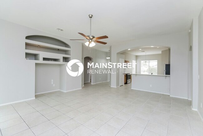 Foto del edificio - 3 Bedroom Pet-Friendly Home in GILBERT, AZ...