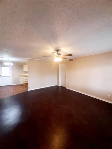 Building Photo - 1015 Blanco Dr