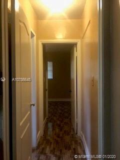 Foto del edificio - 1010 NW 128th St