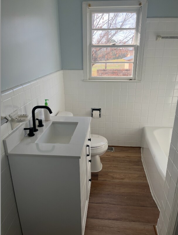 Foto del edificio - 2810 6th Ave