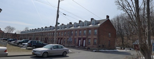 Building Photo - Historic Cohoes II