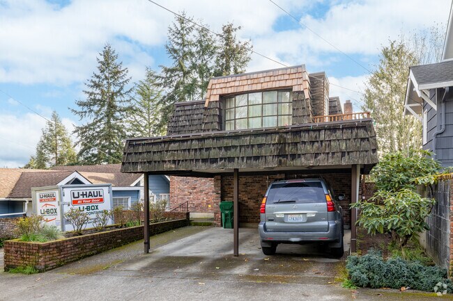 Building Photo - 5208 21st Ave NE