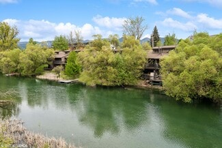 Building Photo - 130 Miles Ave