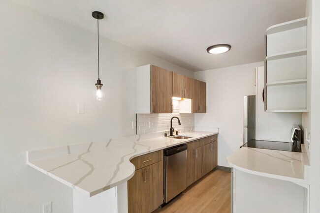 Newer Renovation Design - Tanara Villa