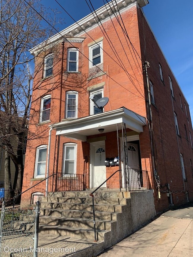Building Photo - 311 Exchange St