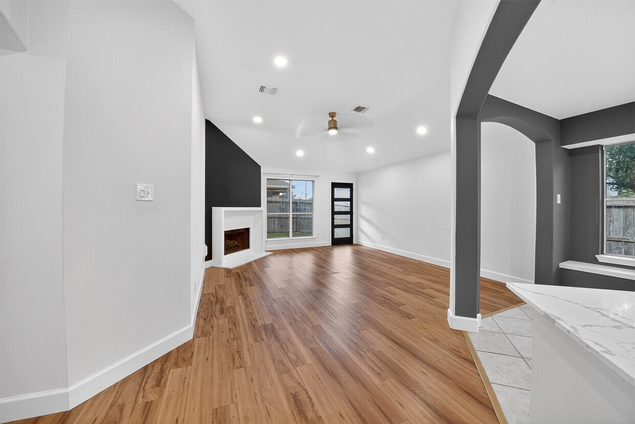 Foto principal - 17002 Analisa Cir
