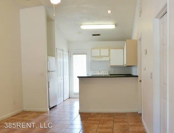 Foto del edificio - 1411-1419 Glenda Dr