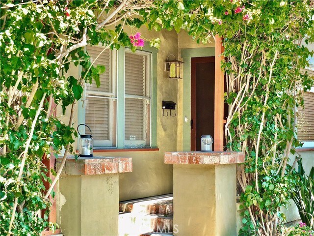 Foto del edificio - 3317 E Colorado St