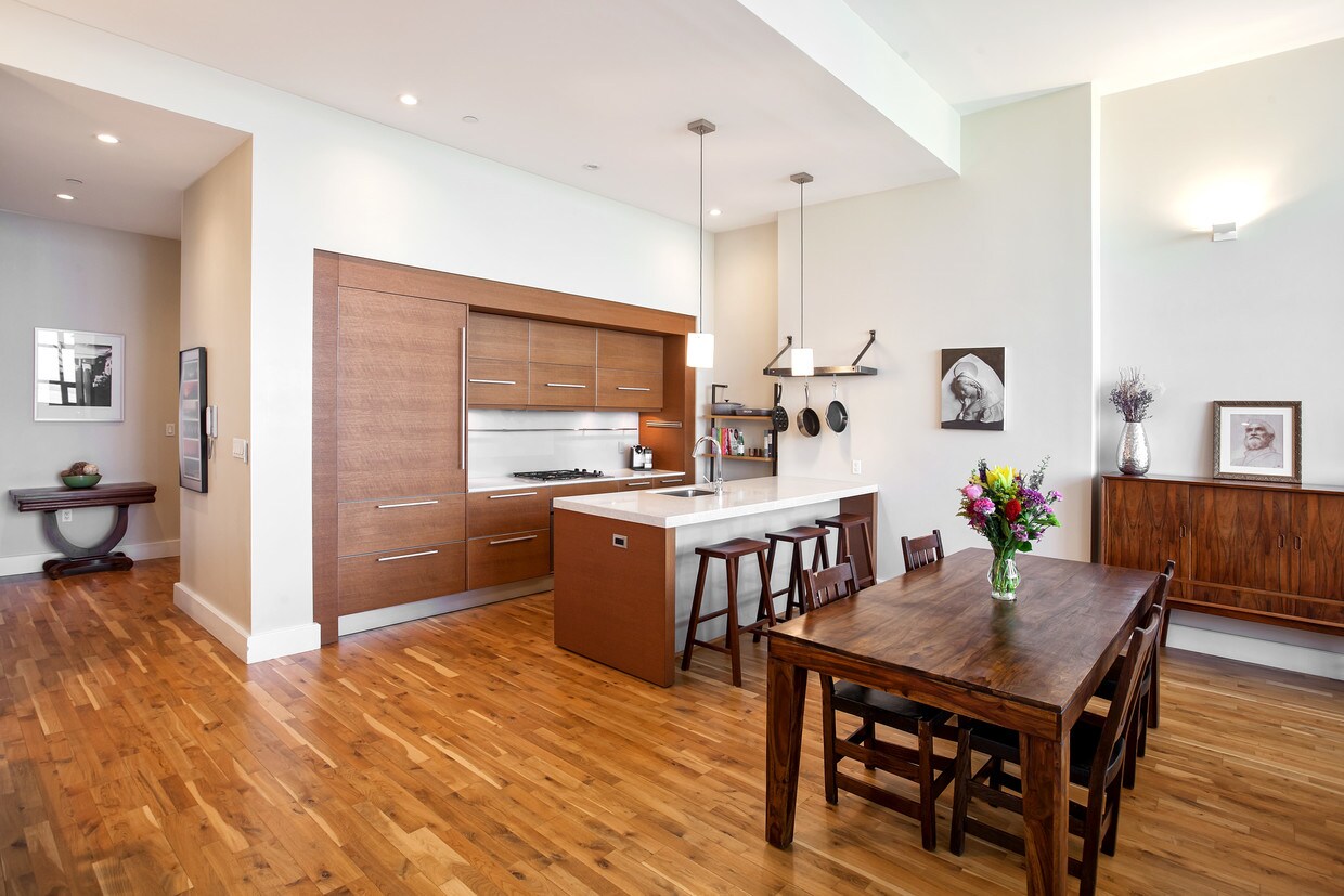 Foto principal - 360 Furman St