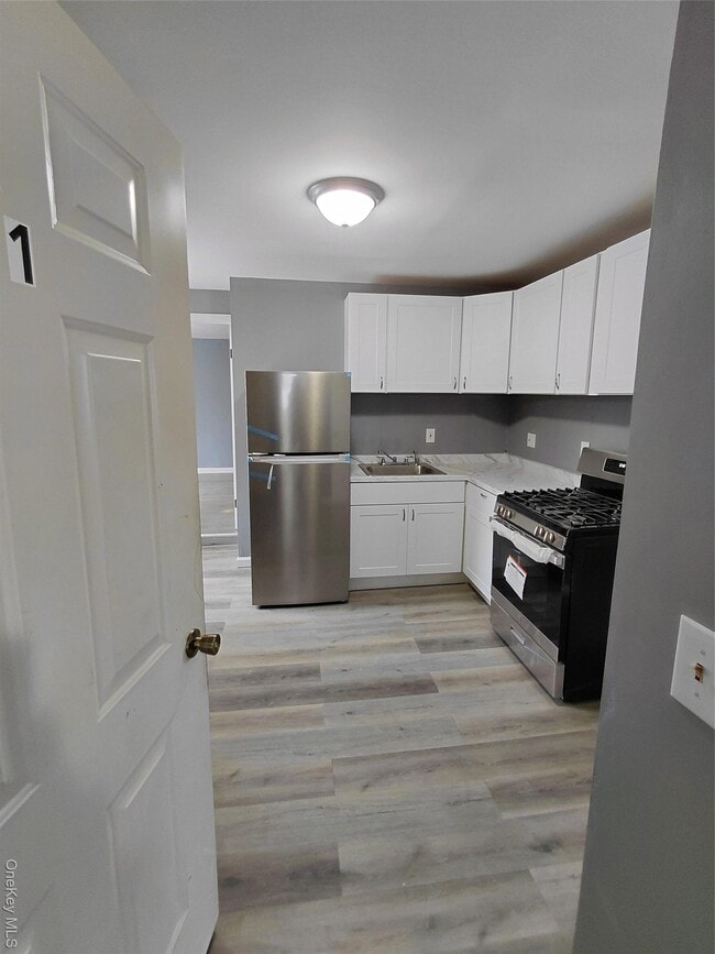 Building Photo - 80 Prospect St